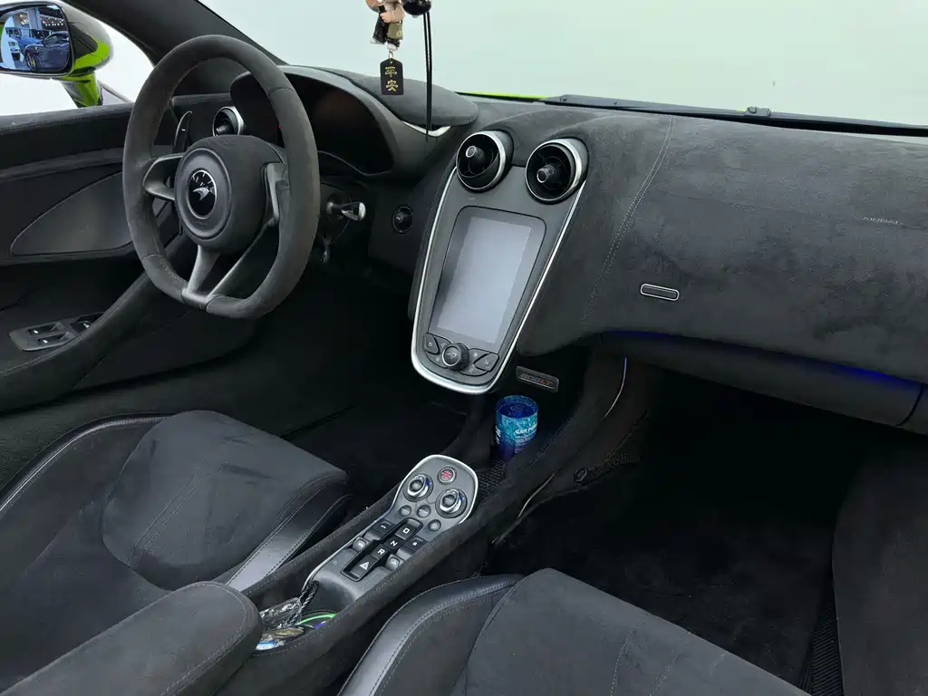 McLaren 600LT — миниатюра 18