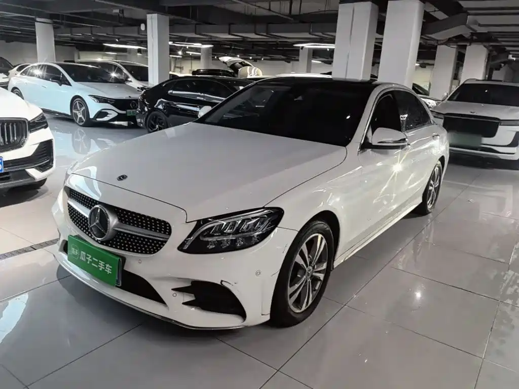 Mercedes-Benz C-Class — миниатюра 2