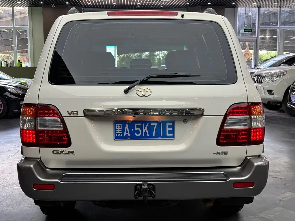 Toyota Land Cruiser — миниатюра 2