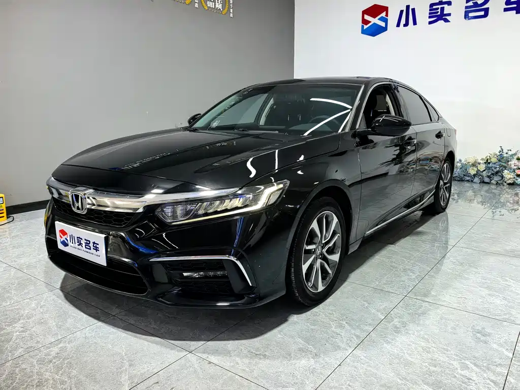 Купить Honda Inspire
