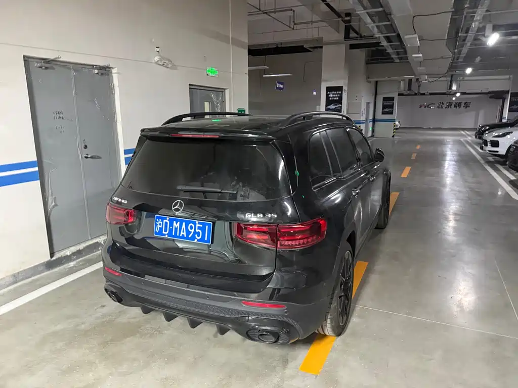 Mercedes-Benz GLB AMG — миниатюра 6