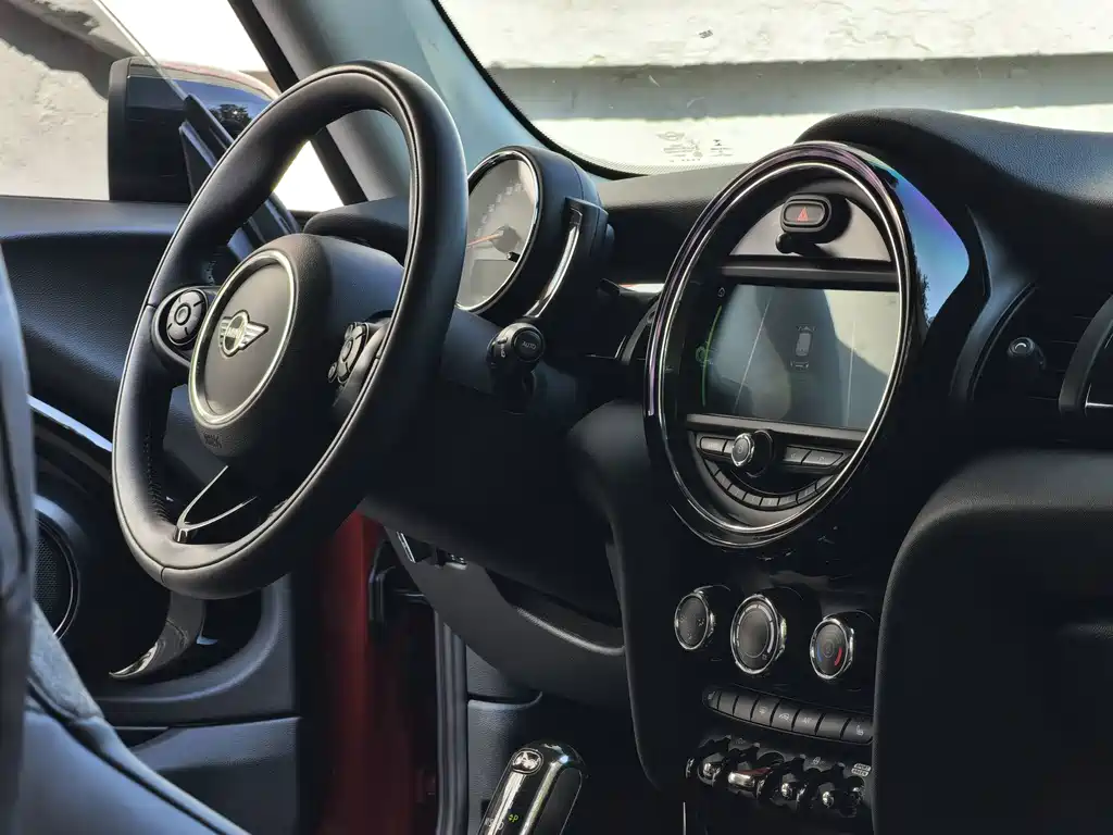 MINI Mini — миниатюра 5
