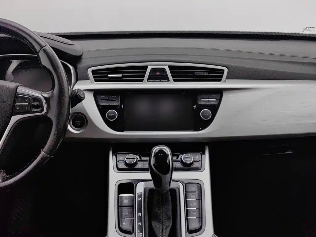 Geely Boyue — миниатюра 12