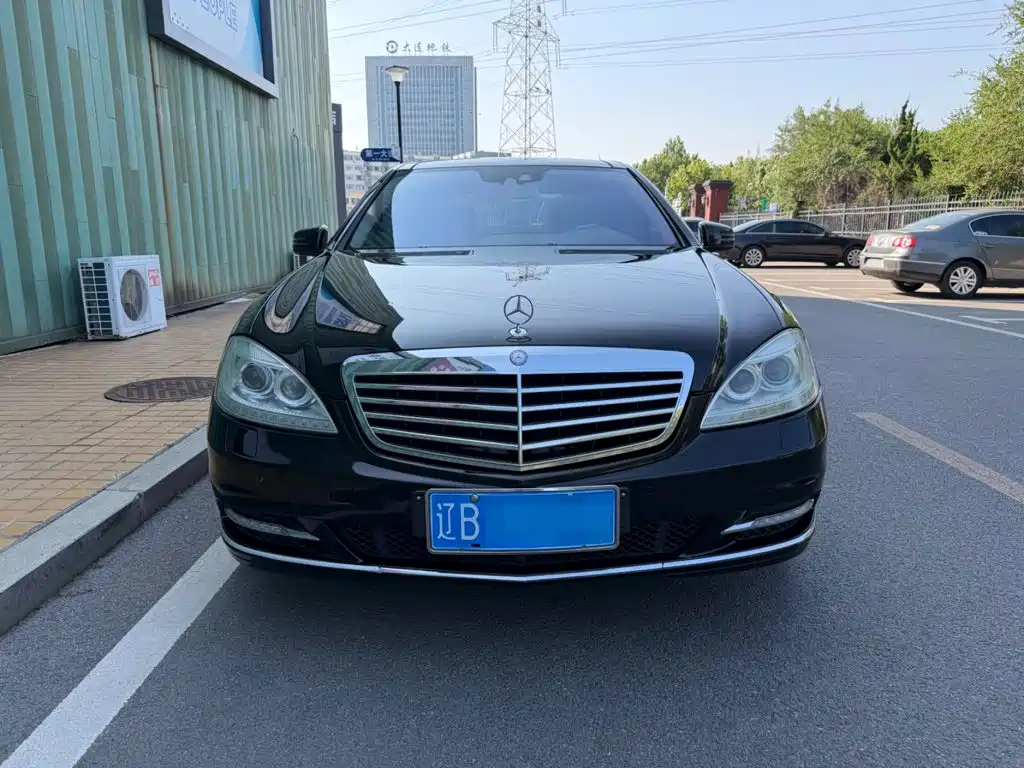 Mercedes-Benz S-Class — миниатюра 2