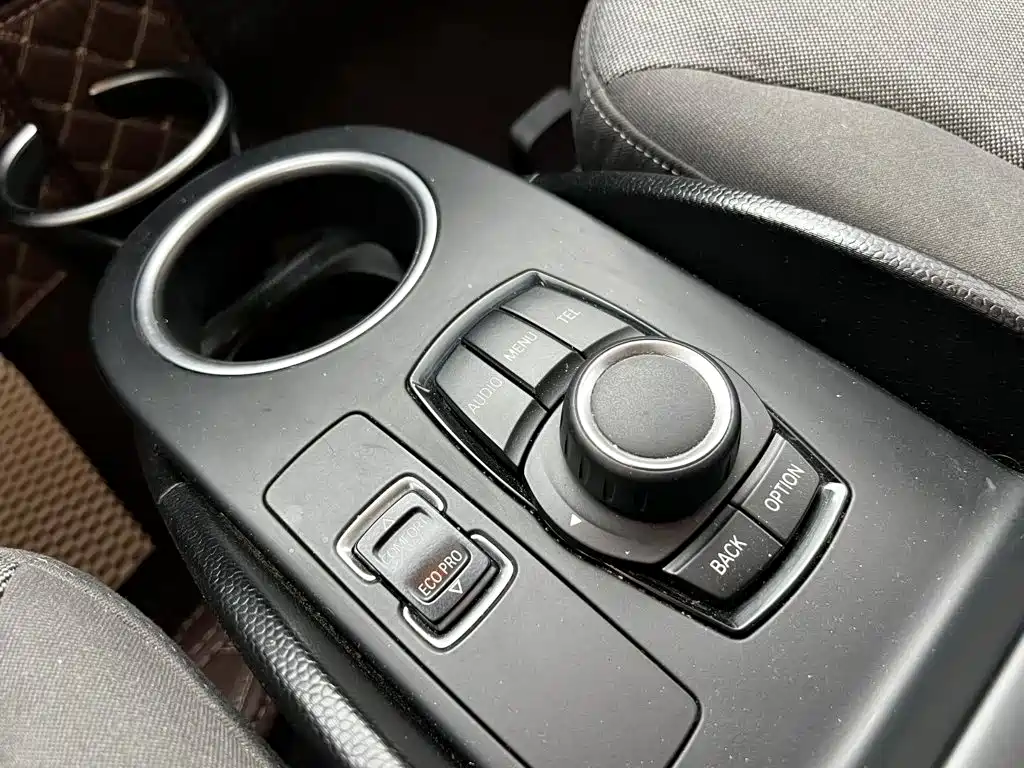 BMW i3 (Import) — миниатюра 8
