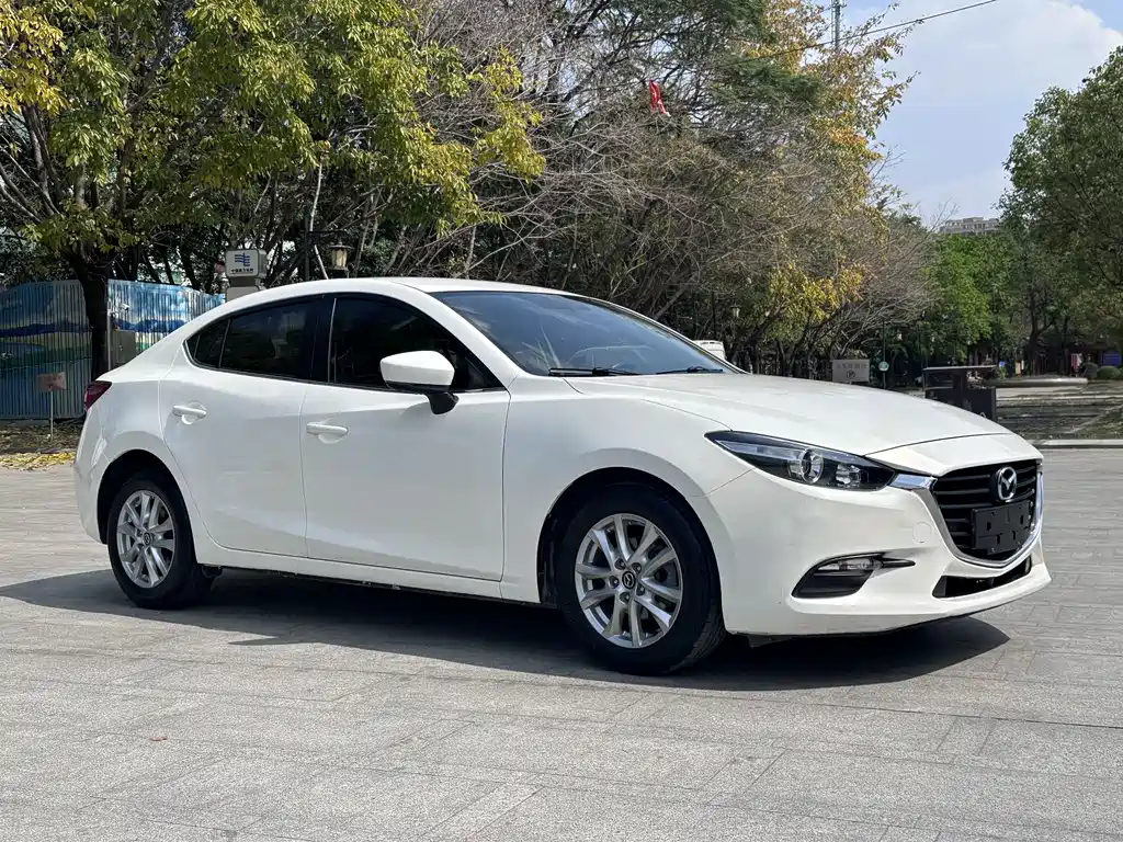 MAZDA 3 ANGKESAILA