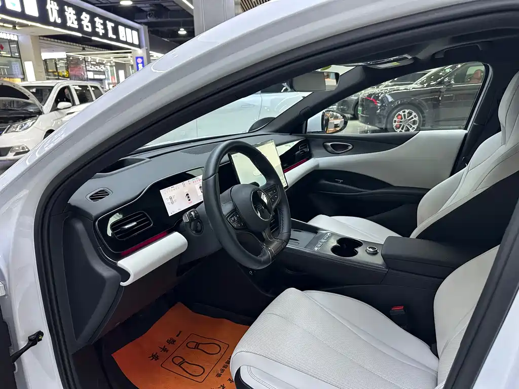 BYD Seal 06 — миниатюра 6