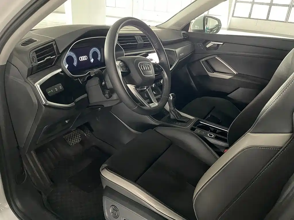 Audi Q3 — миниатюра 7
