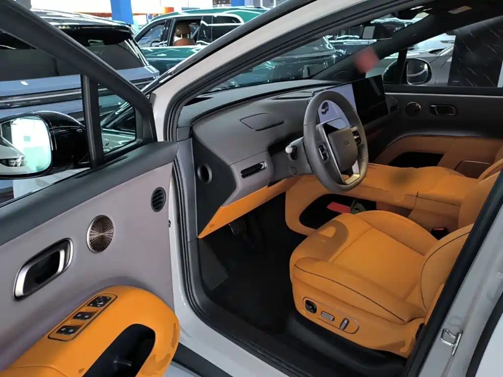 Li Auto Li i8 — миниатюра 16