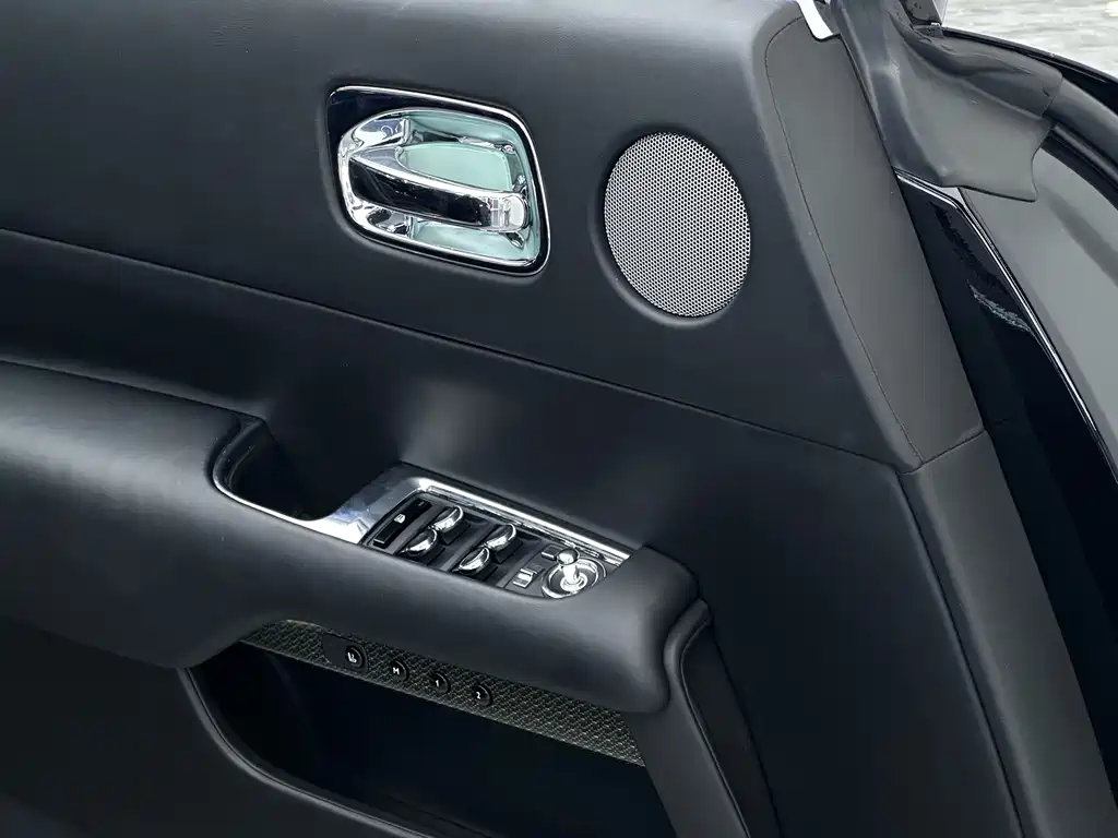 Rolls-Royce Wraith — миниатюра 22