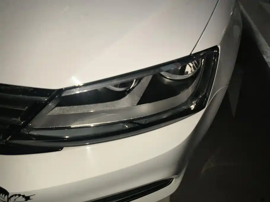 Volkswagen Sagitar — миниатюра 5