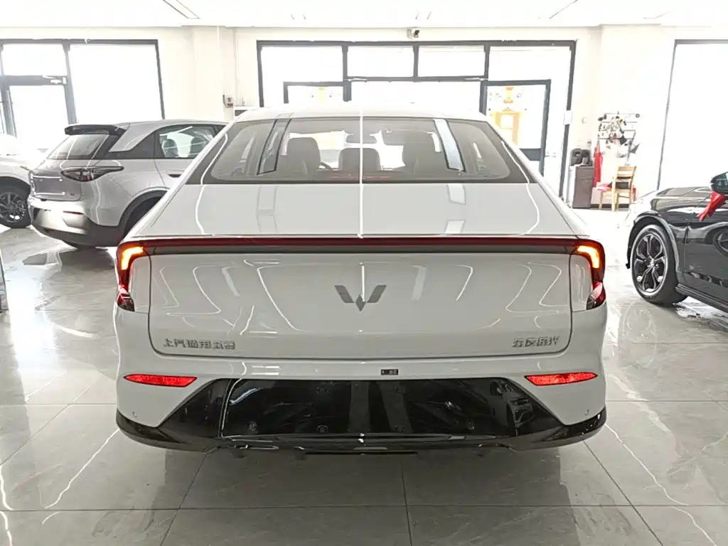 Wuling Xingguang — миниатюра 6