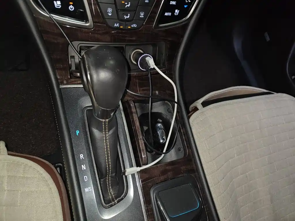 Buick LaCrosse — миниатюра 7