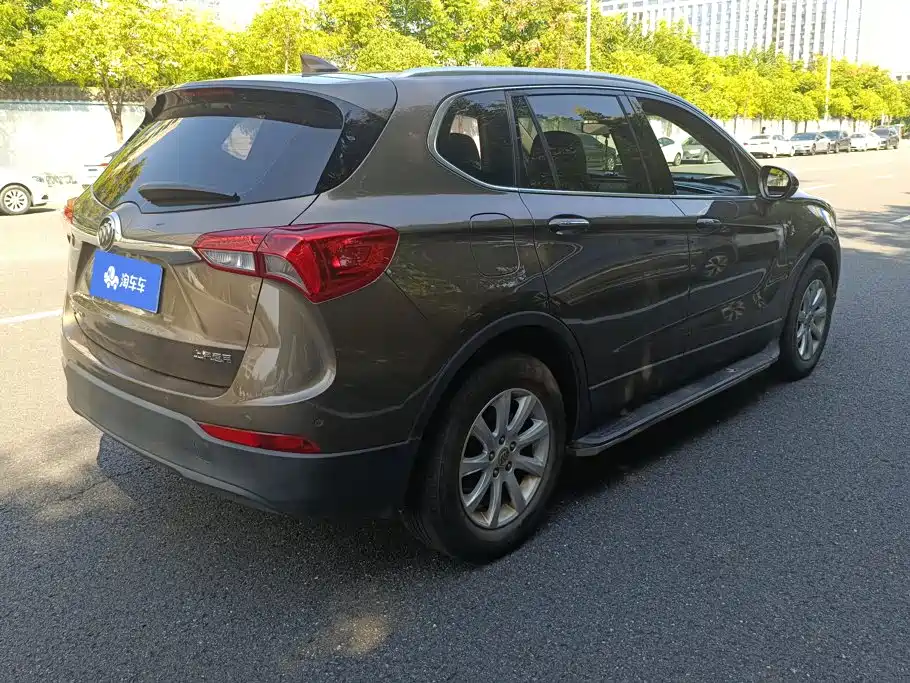 Buick Envision Plus — миниатюра 3