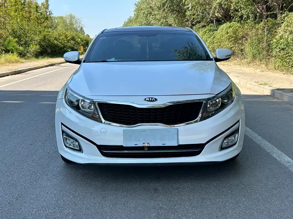 Kia K5 — миниатюра 10