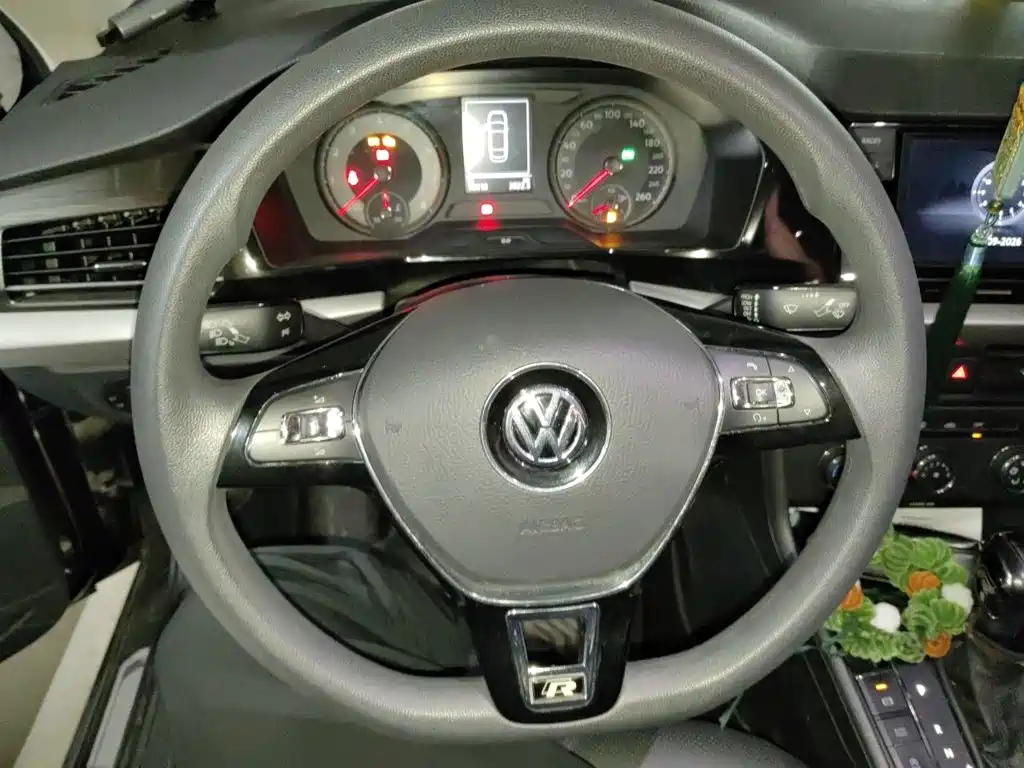 Volkswagen Lavida — миниатюра 11