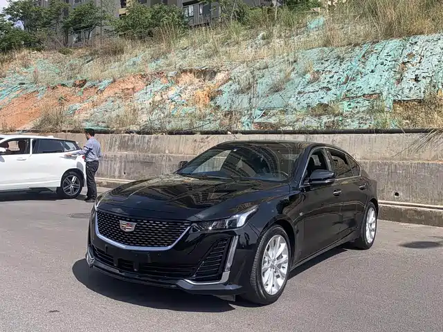 CADILLAC CT5