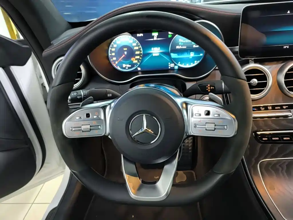 Mercedes-Benz C-Class (Import) — миниатюра 11