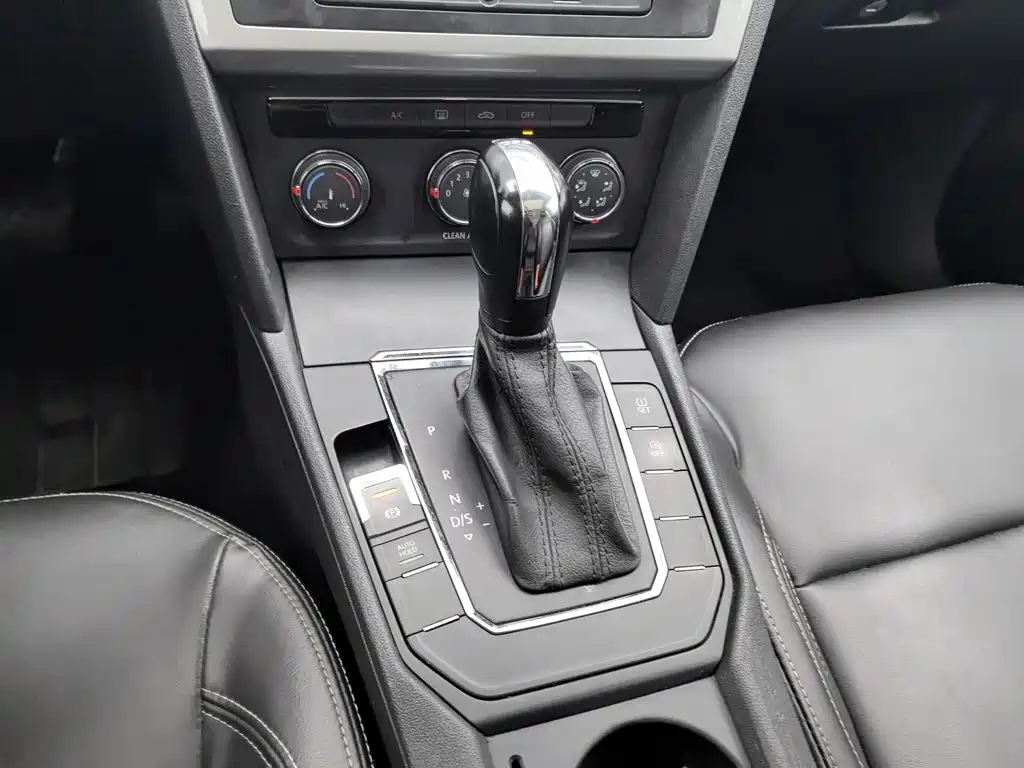 Volkswagen Lamando — миниатюра 13