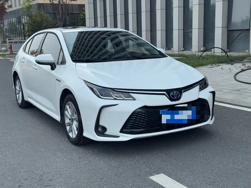 Toyota Corolla — миниатюра 3