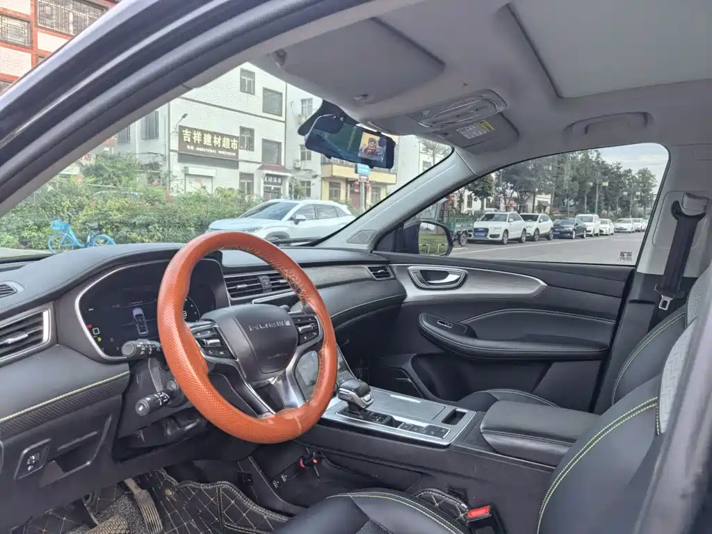 Roewe RX5 — миниатюра 15