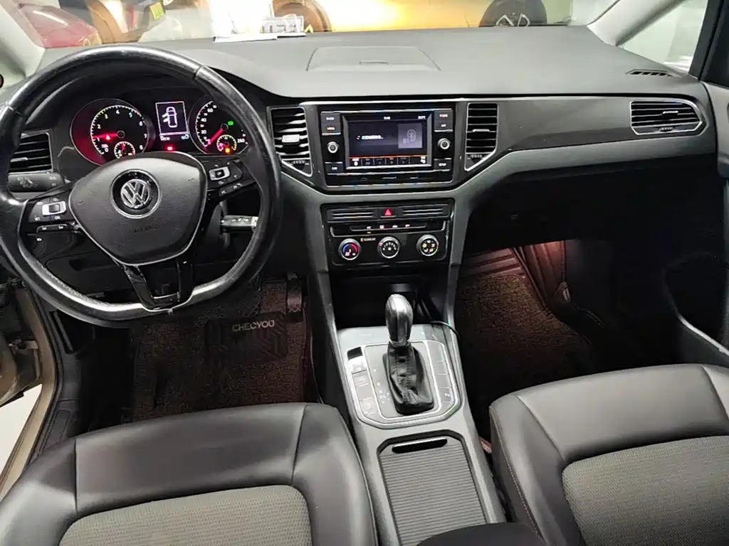 Volkswagen Golf Sportsvan — миниатюра 10