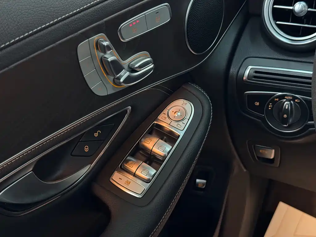 Mercedes-Benz GLC — миниатюра 16