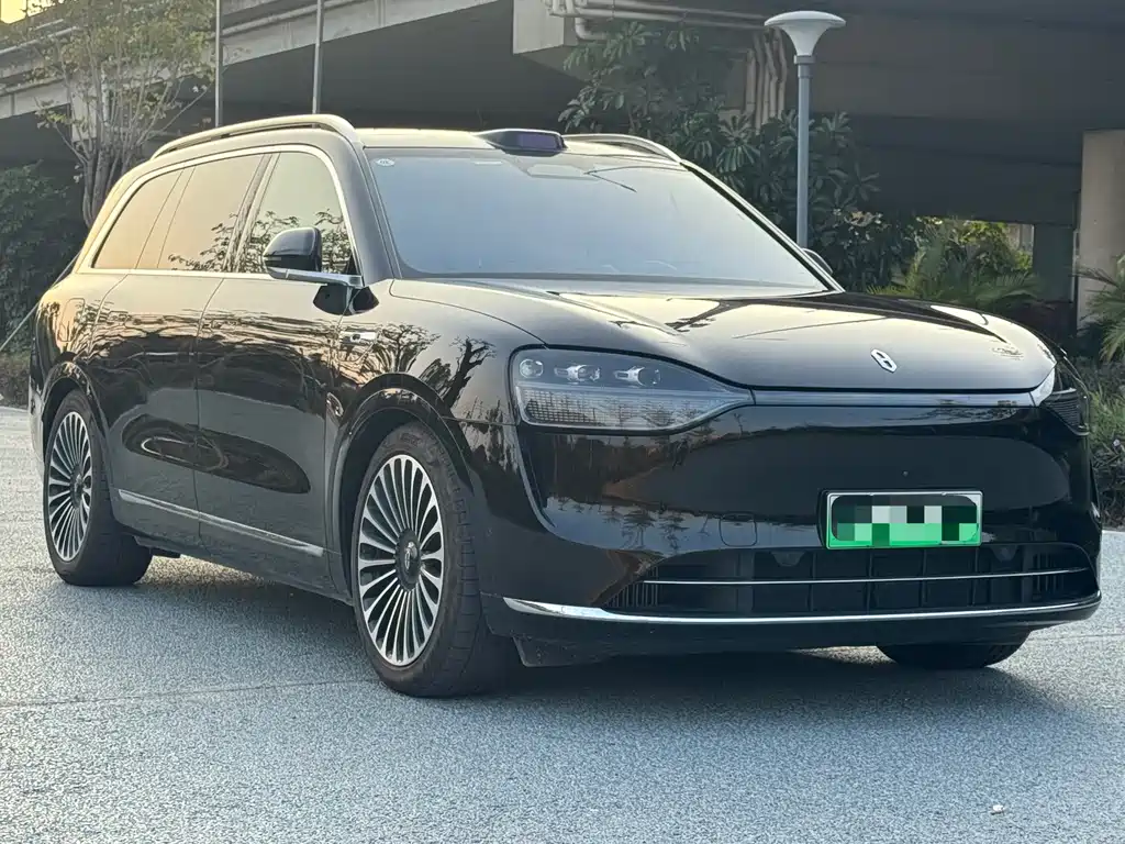 AITO ASK THE WORLD M9