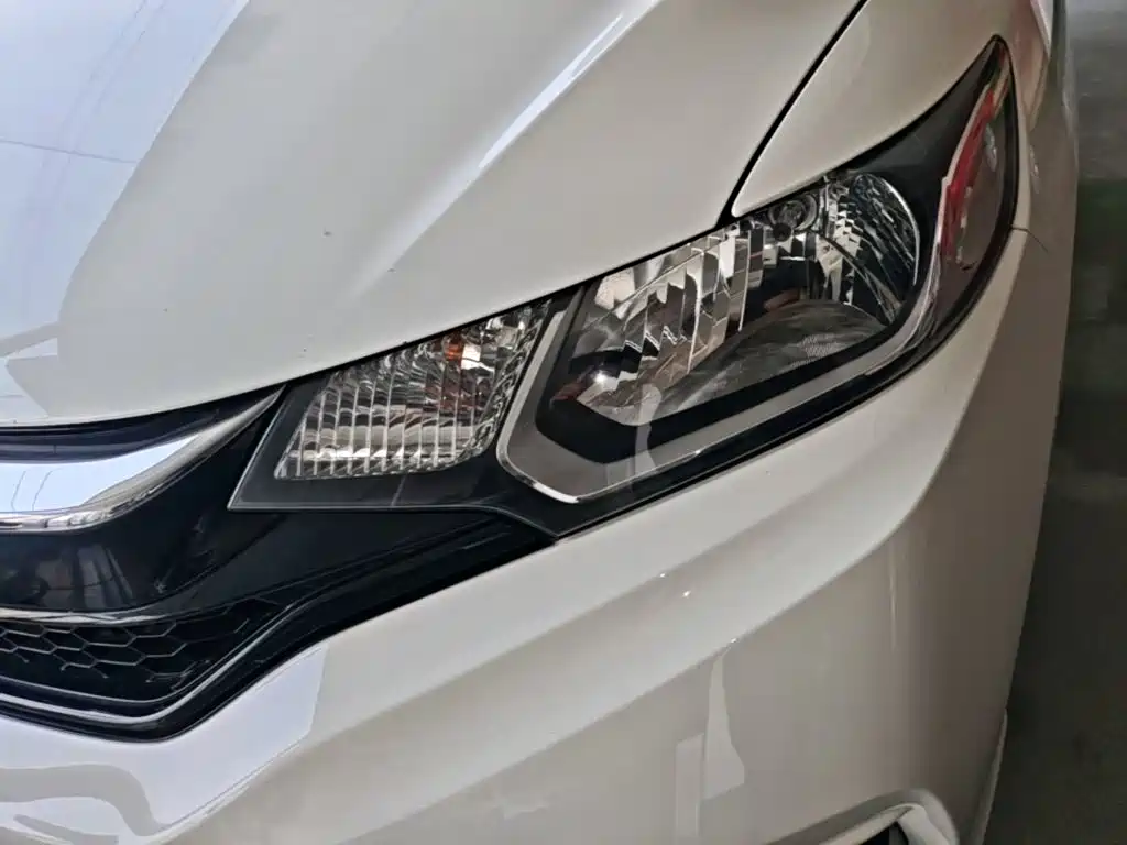 Honda Fit — миниатюра 24