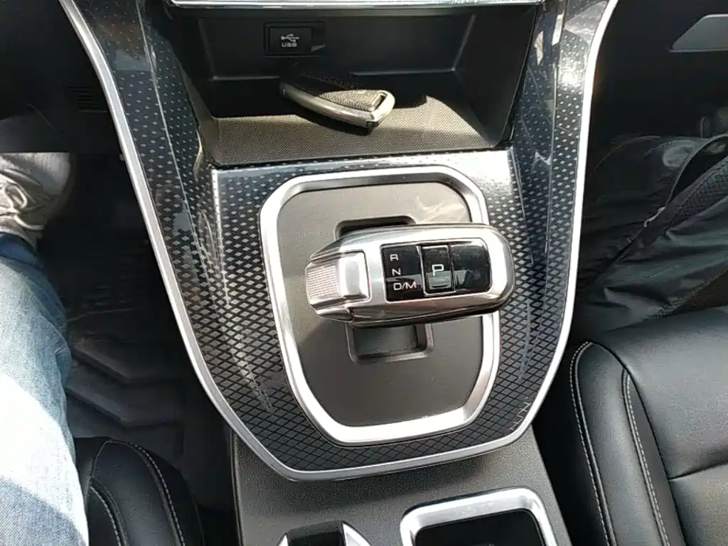 Haval M6 — миниатюра 14