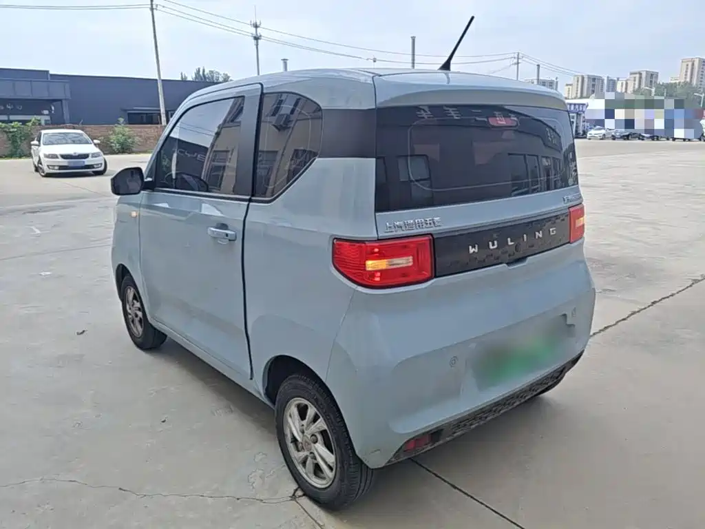 Wuling MINIEV — миниатюра 5