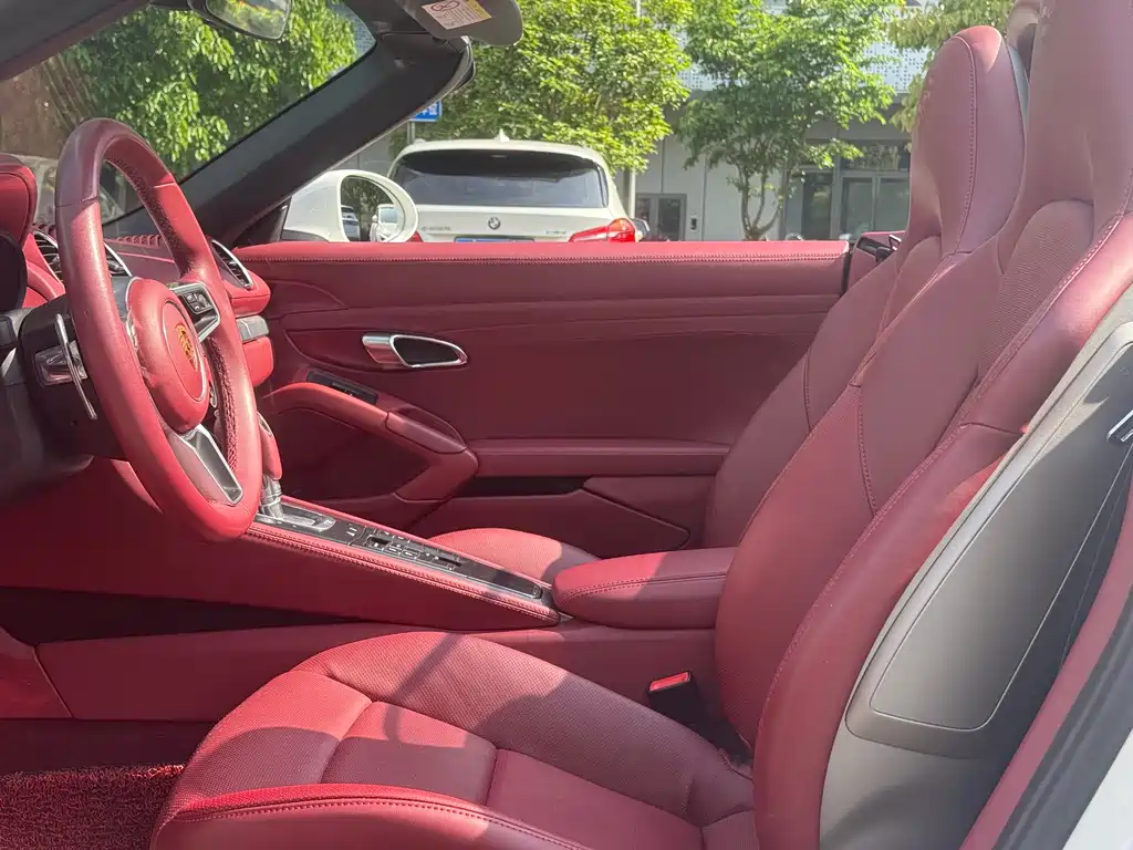 Porsche 718 2018 Boxster 2.0T