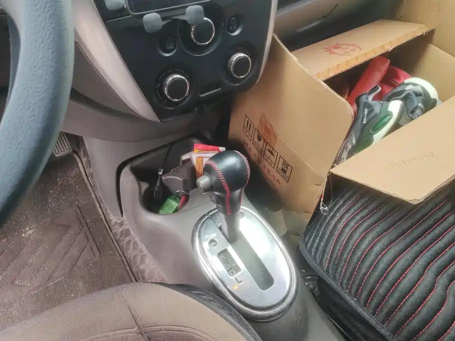 Nissan Sunny — миниатюра 16