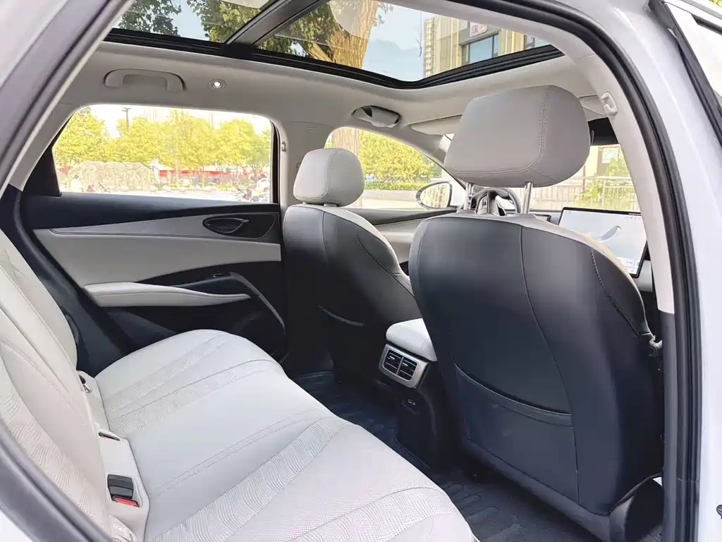 BYD Seals 06 DM-i версия для путешествий — миниатюра 13
