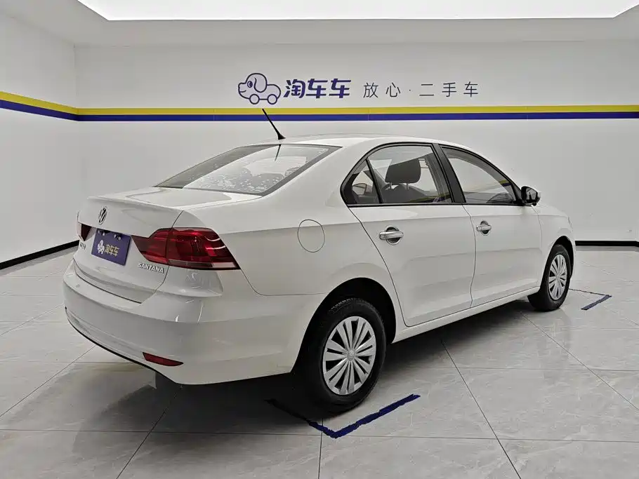 Volkswagen Santana — миниатюра 3