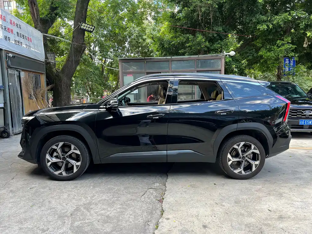 Geely Boyue L — миниатюра 6