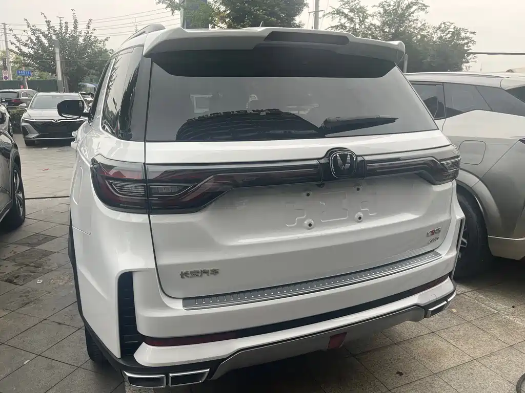 Changan CS95 — миниатюра 6