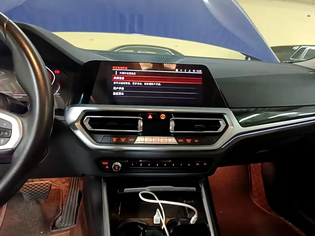 BMW 3 Series — миниатюра 13