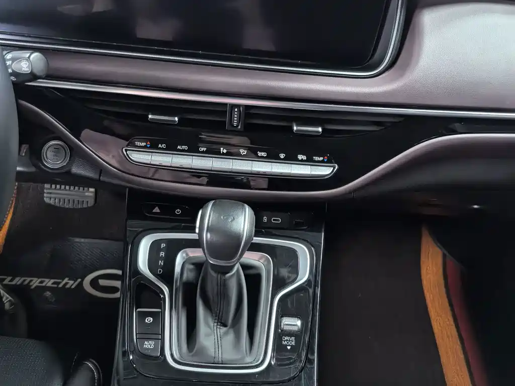 GAC Motor Trumpchi M6 — миниатюра 7