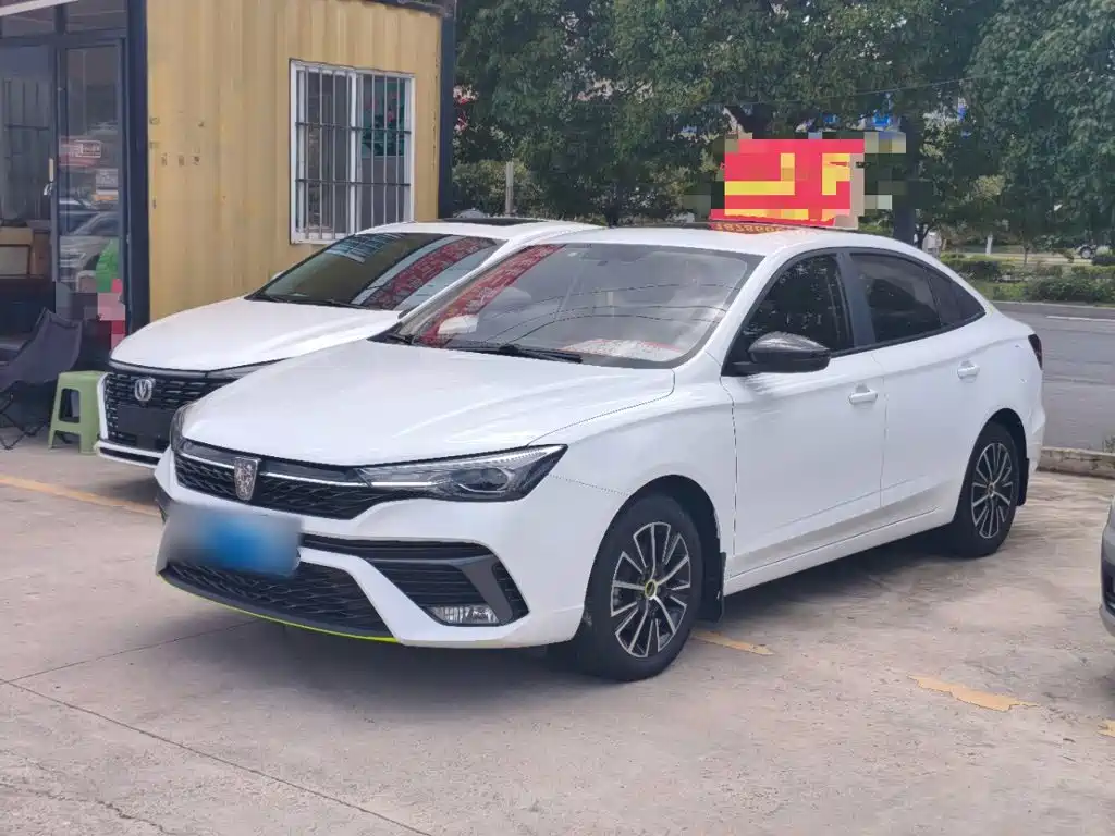 Roewe i5
