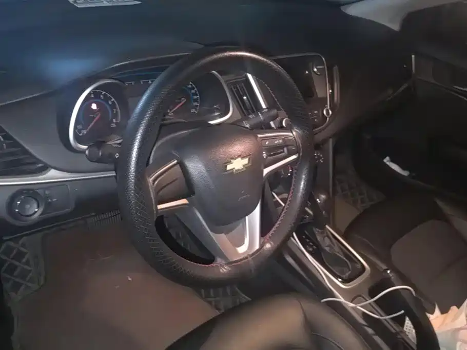 Chevrolet Cavalier — миниатюра 12