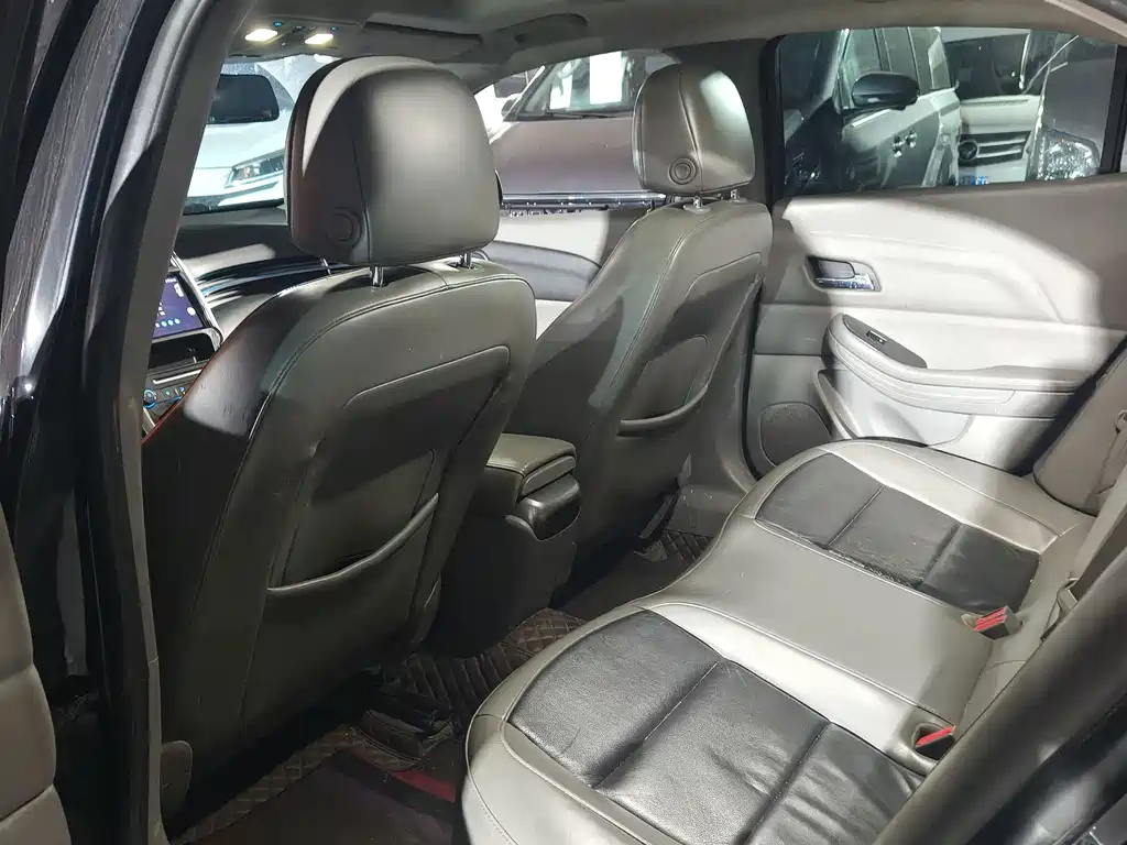 Chevrolet Malibu — миниатюра 3