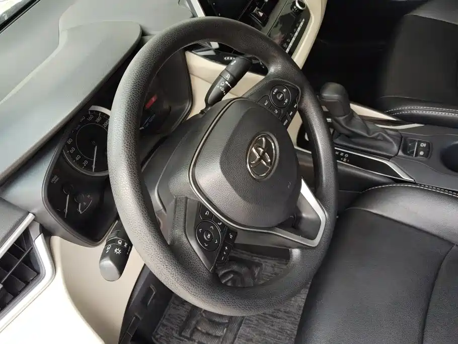 Toyota Corolla — миниатюра 15