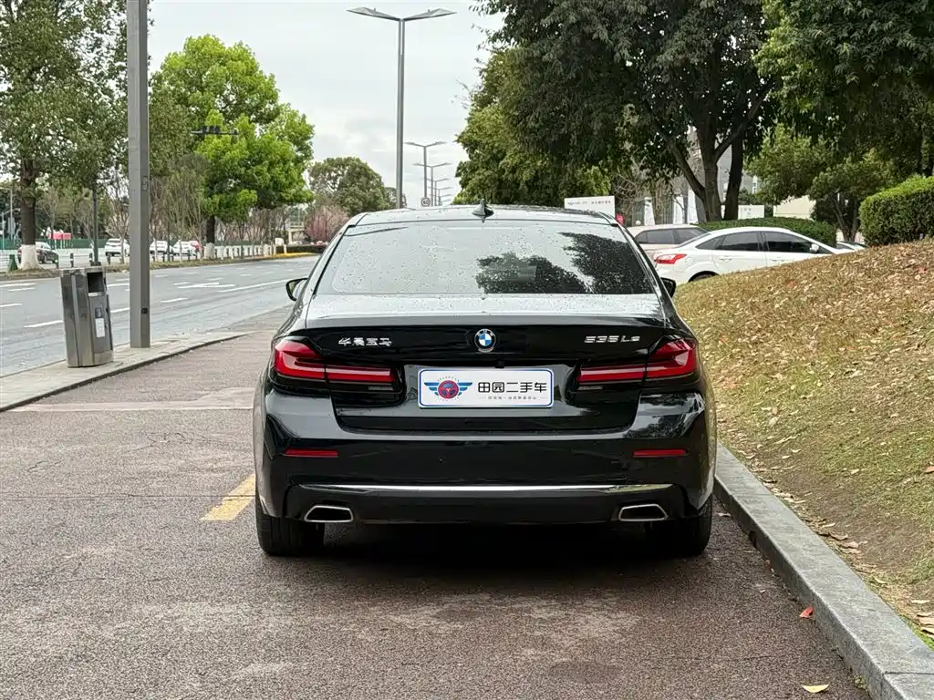 BMW 5 SERIES NEW ENERGY