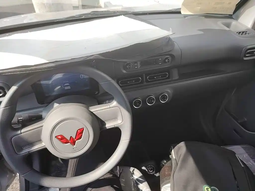 Wuling Zhiguang EV — миниатюра 10