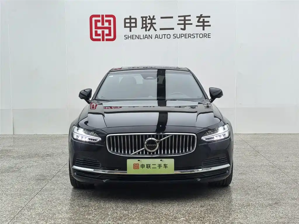 VOLVO S90 PLUG IN HYBRID