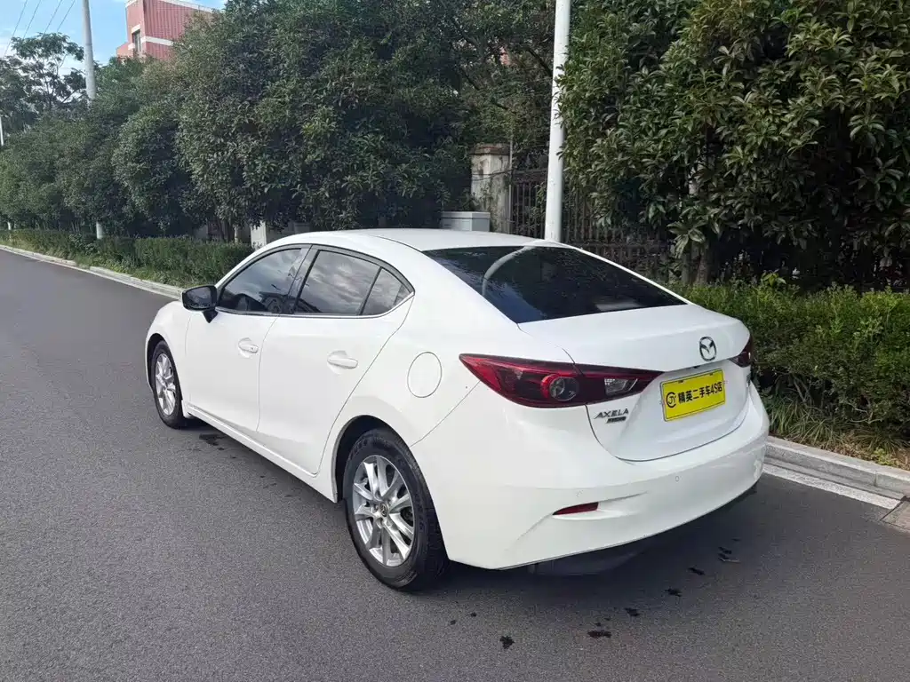 Mazda 3 Axela — миниатюра 5