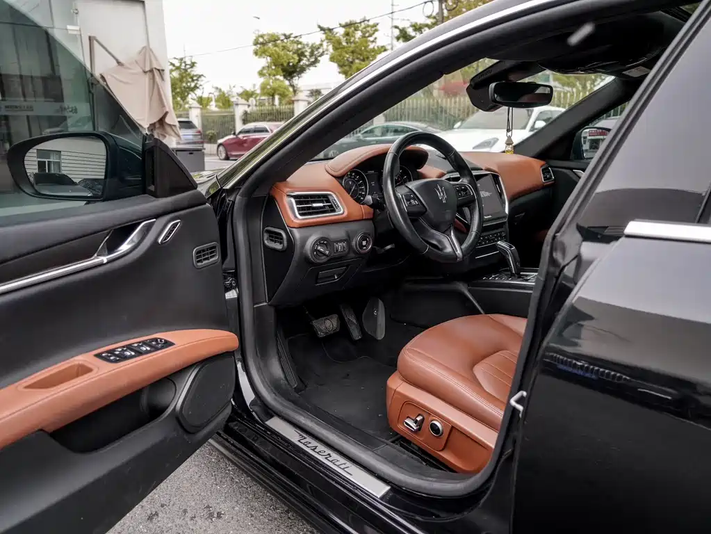 Maserati Ghibli 2021 2.0T