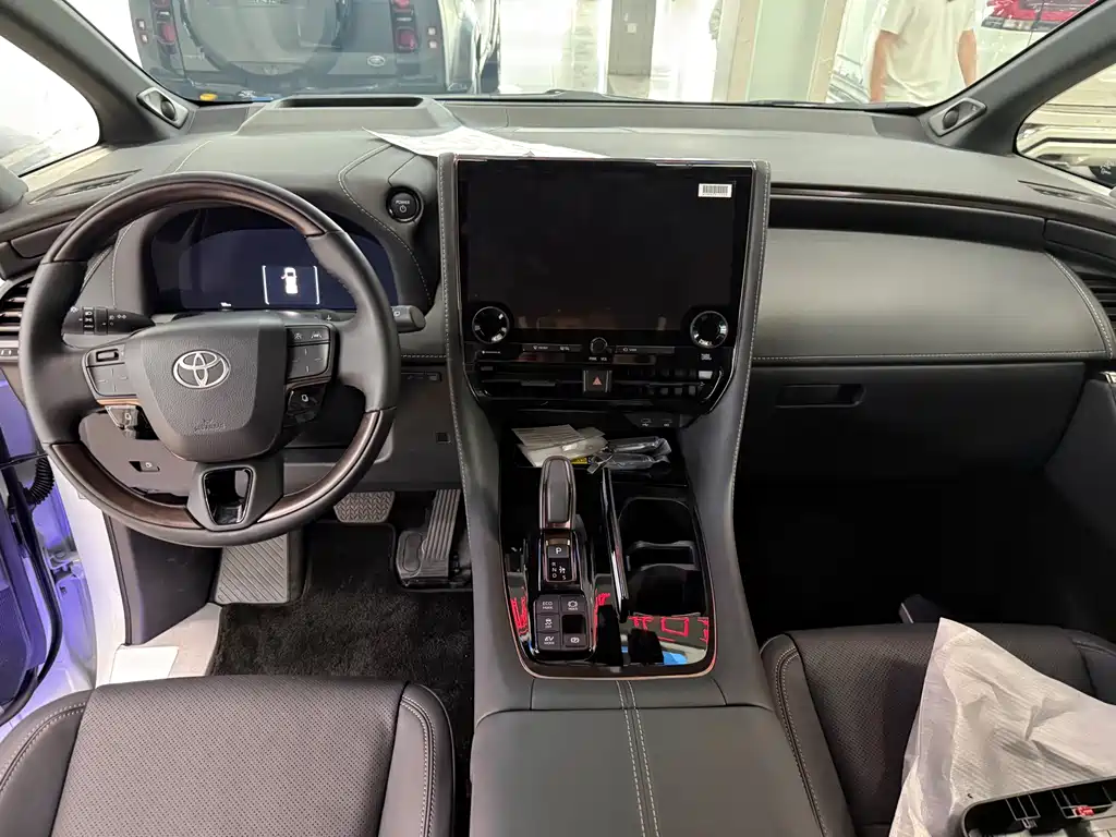 Toyota Alphard 2026 2.5L Luxury