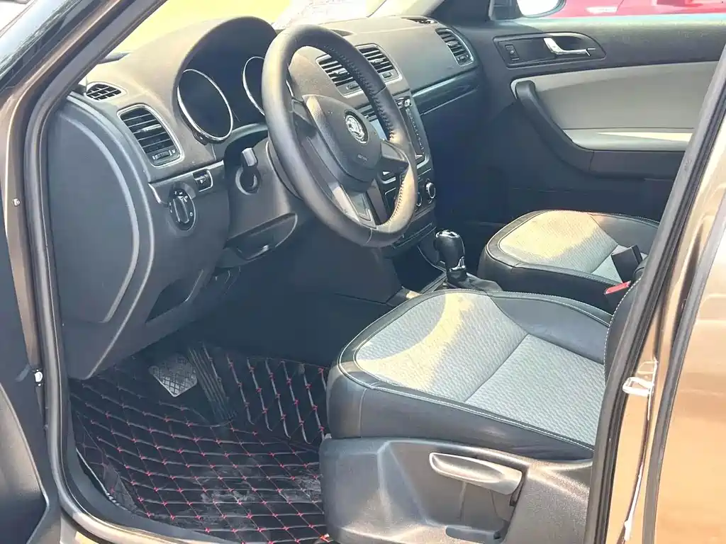 Skoda Yeti — миниатюра 4